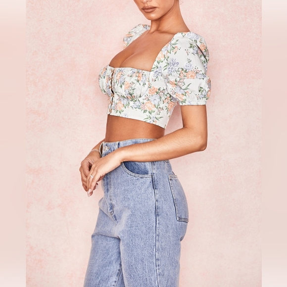 House of CB Tops Floral Print Puff Sleeve Top - Picture 3 of 16